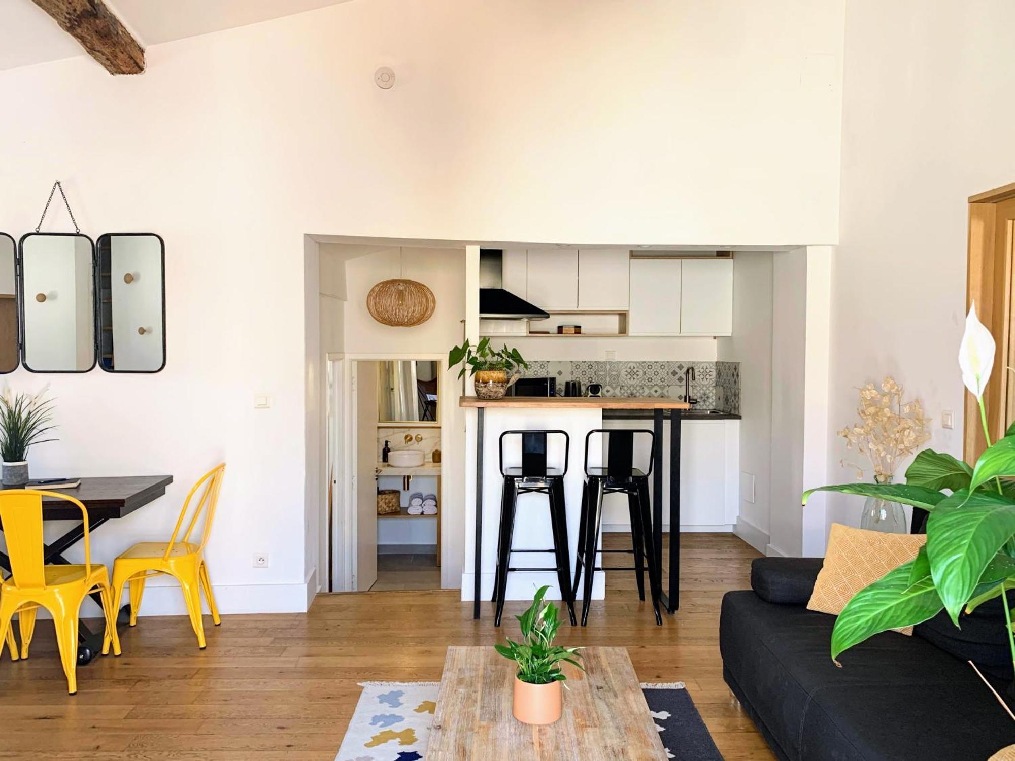 Home Chic Home - Les Toits De Sainte-Ursule Montpellier Exterior photo
